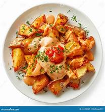 Patatas Brava - Bebidas y tapas en Palamós